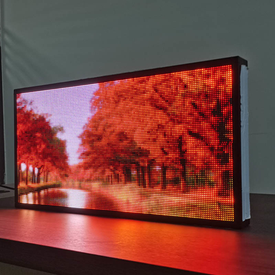 إعلانات المتجر P4RGB LED لافتات رقمية ، لوحة إعلانات LED خارجية قابلة للبرمجة WIFI