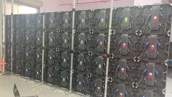 تركيب بيزنس فيكس P3.91 تأجير شاشة LED داخلية 500 × 500 مم خزانة ألومنيوم