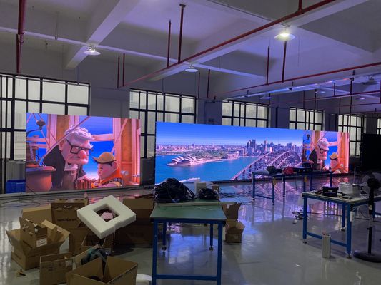 0.48 كجم شاشة LED لعرض الفيديو ، لوحة P2.5 LED للاستوديو التلفزيوني