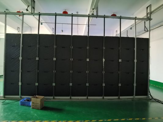 شاشة LED عالية الدقة 1200cd ، شاشة LED P2 ذات درجة البكسل الصغيرة