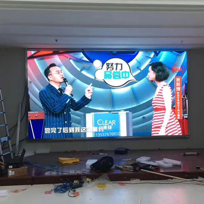 شاشة LED داخلية عالية الدقة غير ملحومة Rgb 128x128mm