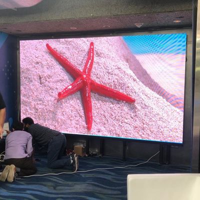 شاشة LED عالية الدقة 128 * 128 مم 250000 نقطة للإعلان