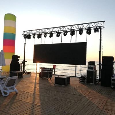 شاشة LED متحركة لخلفية الحفل ، شاشة LED IP65 للإيجار